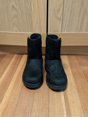 Airwalk Black Suede Ankle Booties